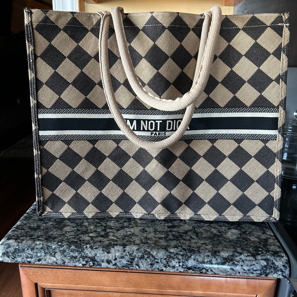 COPY - I’m Not Dior Paris Jute Tote Bag/Beach Bag/Shopping Bag. Brown/Cream